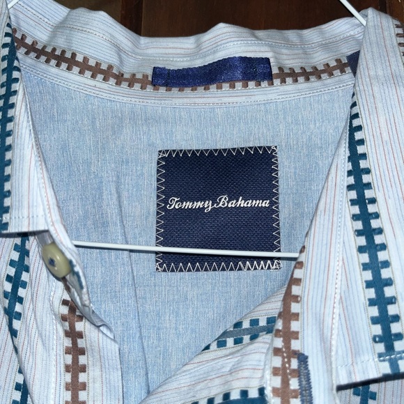 Men’s long sleeve button down - Picture 3 of 5